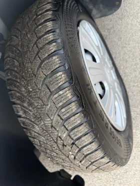 VW Caddy Maxi* 1.2TSI* Klima* , снимка 16 - Автомобили и джипове - 53566187