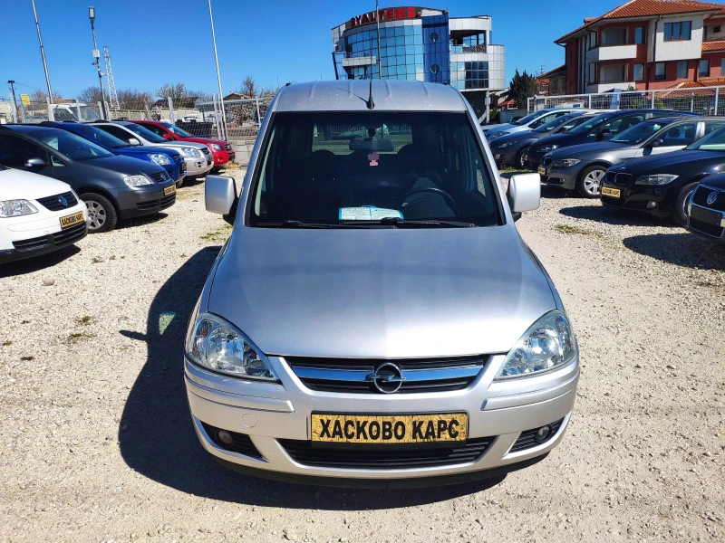 Opel Combo 1.4i, снимка 2 - Автомобили и джипове - 40200982