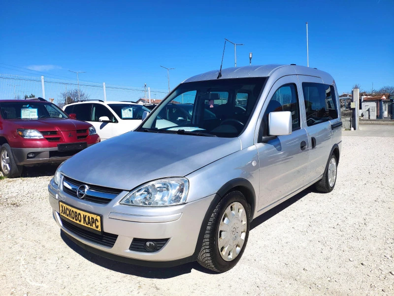 Opel Combo 1.4i, снимка 1 - Автомобили и джипове - 40200982