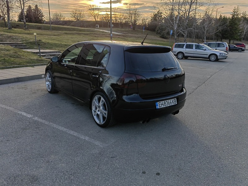 VW Golf, снимка 3 - Автомобили и джипове - 45790391
