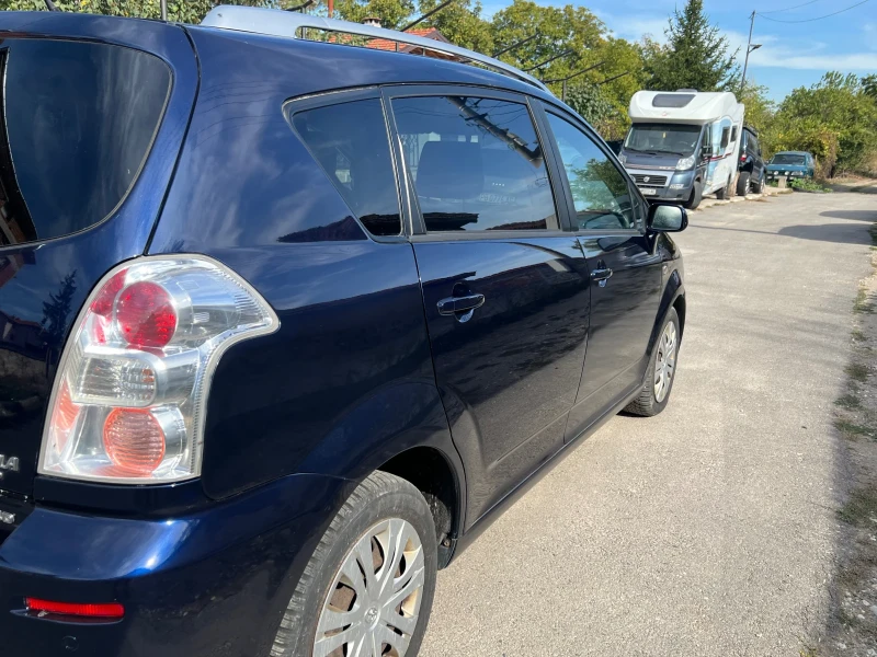 Toyota Corolla verso 2.2D-4D 136к.с FACELIFT , снимка 4 - Автомобили и джипове - 48117327