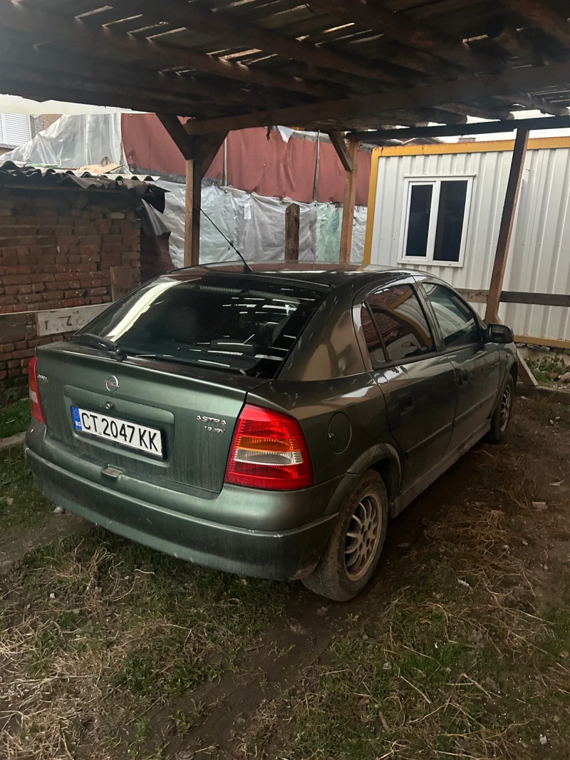 Opel Astra 1.6, снимка 4 - Автомобили и джипове - 49337511