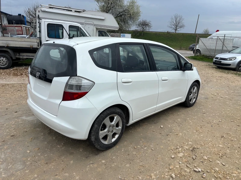 Honda Jazz 1.4 elegance, снимка 5 - Автомобили и джипове - 49748650