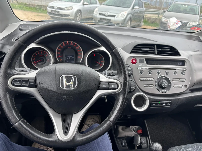 Honda Jazz 1.4 elegance, снимка 14 - Автомобили и джипове - 49748650