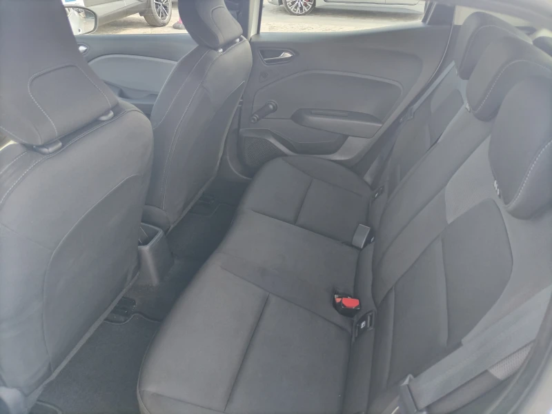 Renault Clio 1.0TCe/ 100к.с./Life, снимка 13 - Автомобили и джипове - 51193821