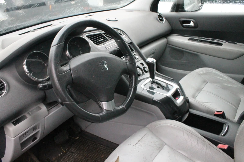 Peugeot 5008 НА ЧАСТИ, ИТАЛИЯ, НОВ ВНОС, снимка 6 - Автомобили и джипове - 51205148