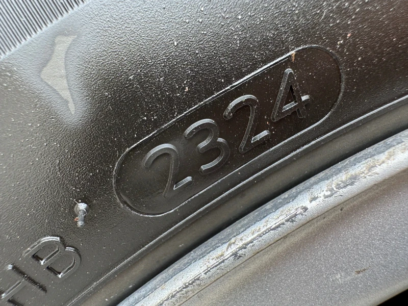 Renault Scenic 1.5DCi, снимка 17 - Автомобили и джипове - 51896836