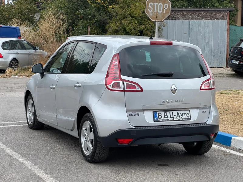 Renault Scenic 1.5DCi, снимка 7 - Автомобили и джипове - 51896836