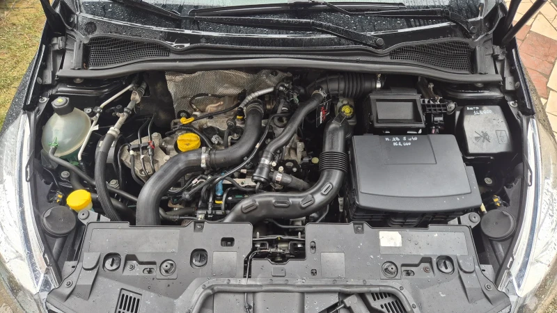 Renault Clio 0.9 turbo TCe, снимка 10 - Автомобили и джипове - 52096629
