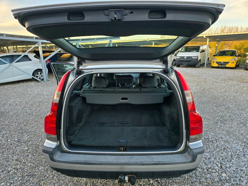 Volvo V70 2.4 D  131кс КЛИМАТИК , снимка 15 - Автомобили и джипове - 52321523