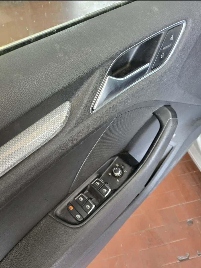 Audi A3 Sportback 2.0TDI 150к.с. Quattro, снимка 8 - Автомобили и джипове - 52552571