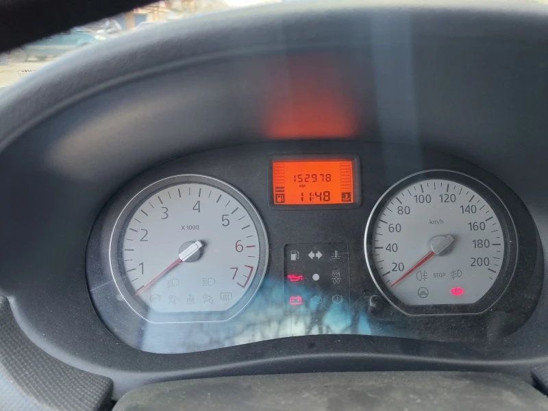 Dacia Sandero, снимка 7 - Автомобили и джипове - 52749972