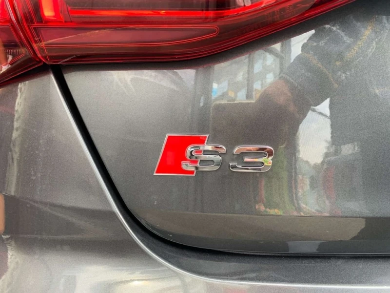 Audi S3 * quattro Prestige * CARFAX * БЕЗ ПЪРВОНАЧАЛНА ВНО, снимка 7 - Автомобили и джипове - 52843050