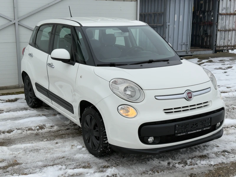 Fiat 500L 1.6 Multijet Навигация/Камера/Темпомат/Лизинг, снимка 2 - Автомобили и джипове - 53214147
