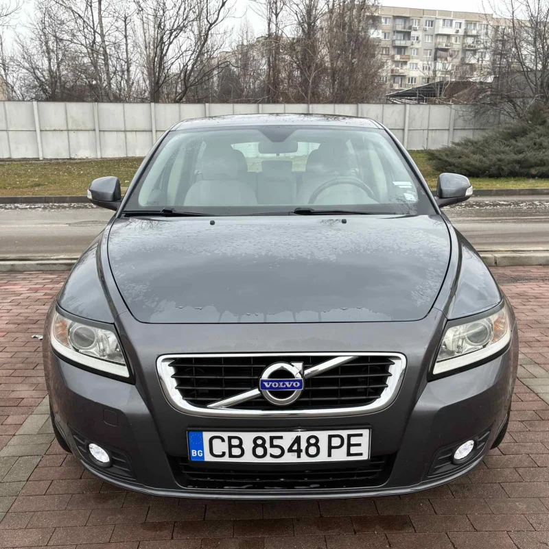 Volvo V50