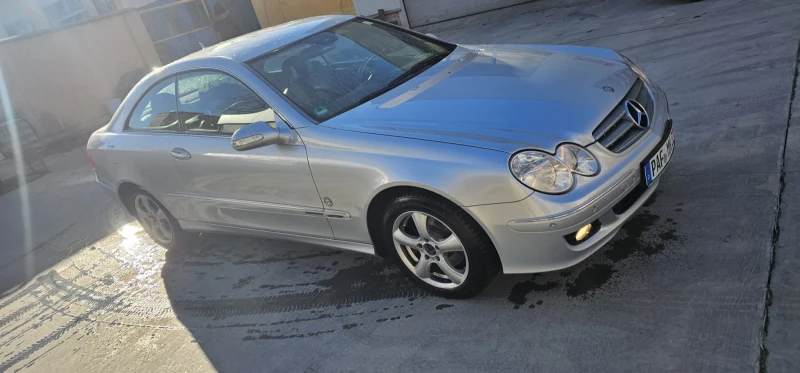 Mercedes-Benz CLK, снимка 6 - Автомобили и джипове - 53495637