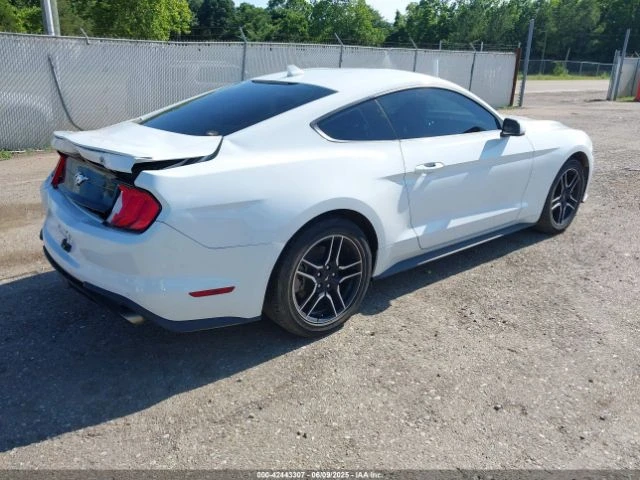 Ford Mustang ECOBOOST PREMIUM FASTBACK - изображение 6
