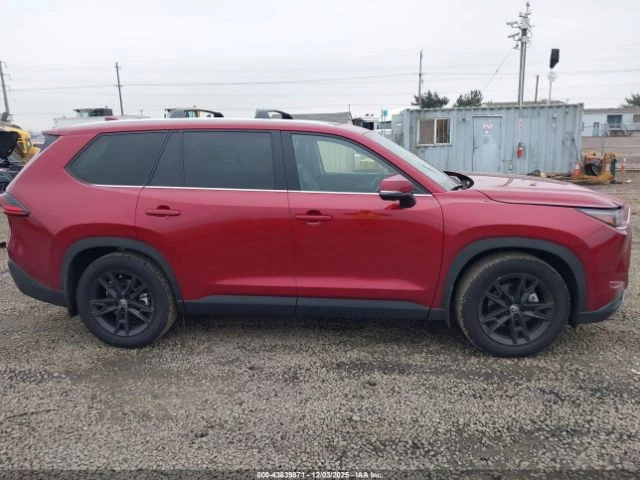 Toyota Grand Highlander PLATINUM AWD* CarPlay* Sunroof* Camera* Blind Spot - изображение 3