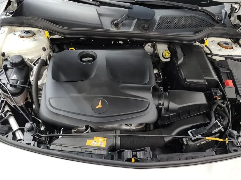 Mercedes-Benz CLA 250 САМО 30% АВАНС, снимка 6 - Автомобили и джипове - 55735092