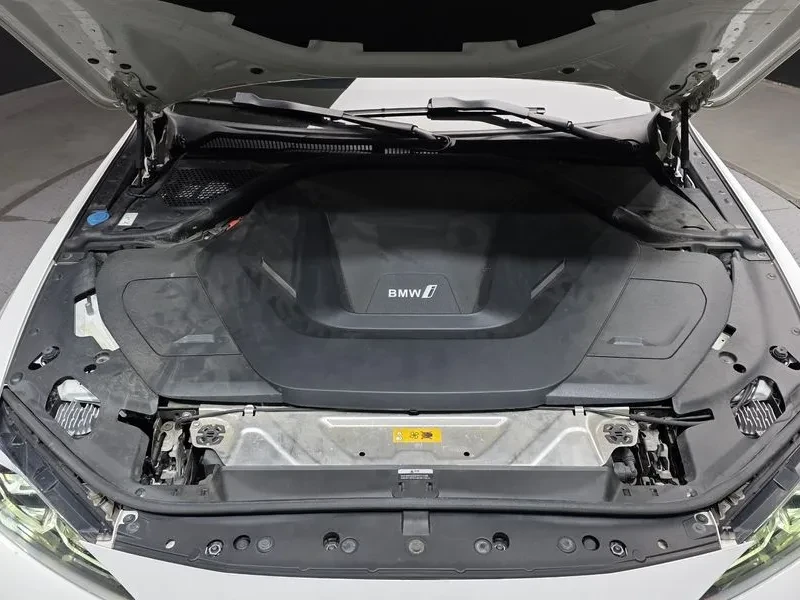 BMW i4 EDRIVE40/M PACK, снимка 6 - Автомобили и джипове - 56656820