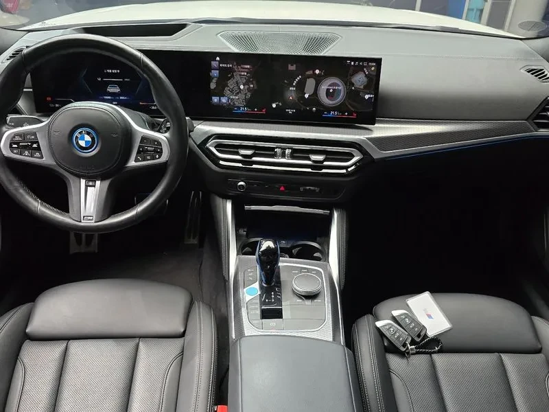 BMW i4 EDRIVE40/M PACK, снимка 7 - Автомобили и джипове - 56656820