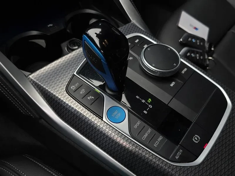 BMW i4 EDRIVE40/M PACK, снимка 9 - Автомобили и джипове - 56656820