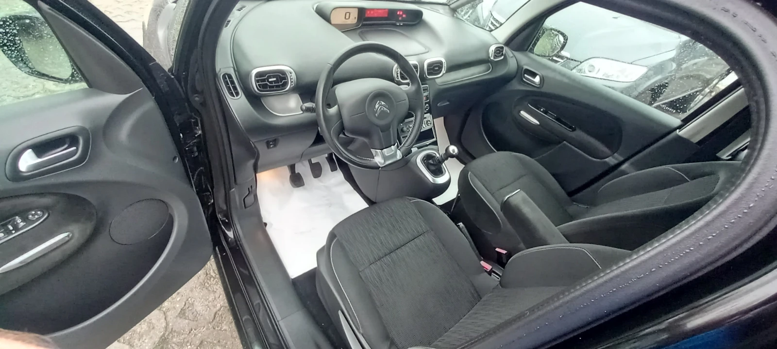 Citroen C3 Picasso ИЗКЛЮЧИТЕЛНА EXCLUSIVE 1.6HDI СЕРВИЗ КНИЖКА УНИКАТ - изображение 7