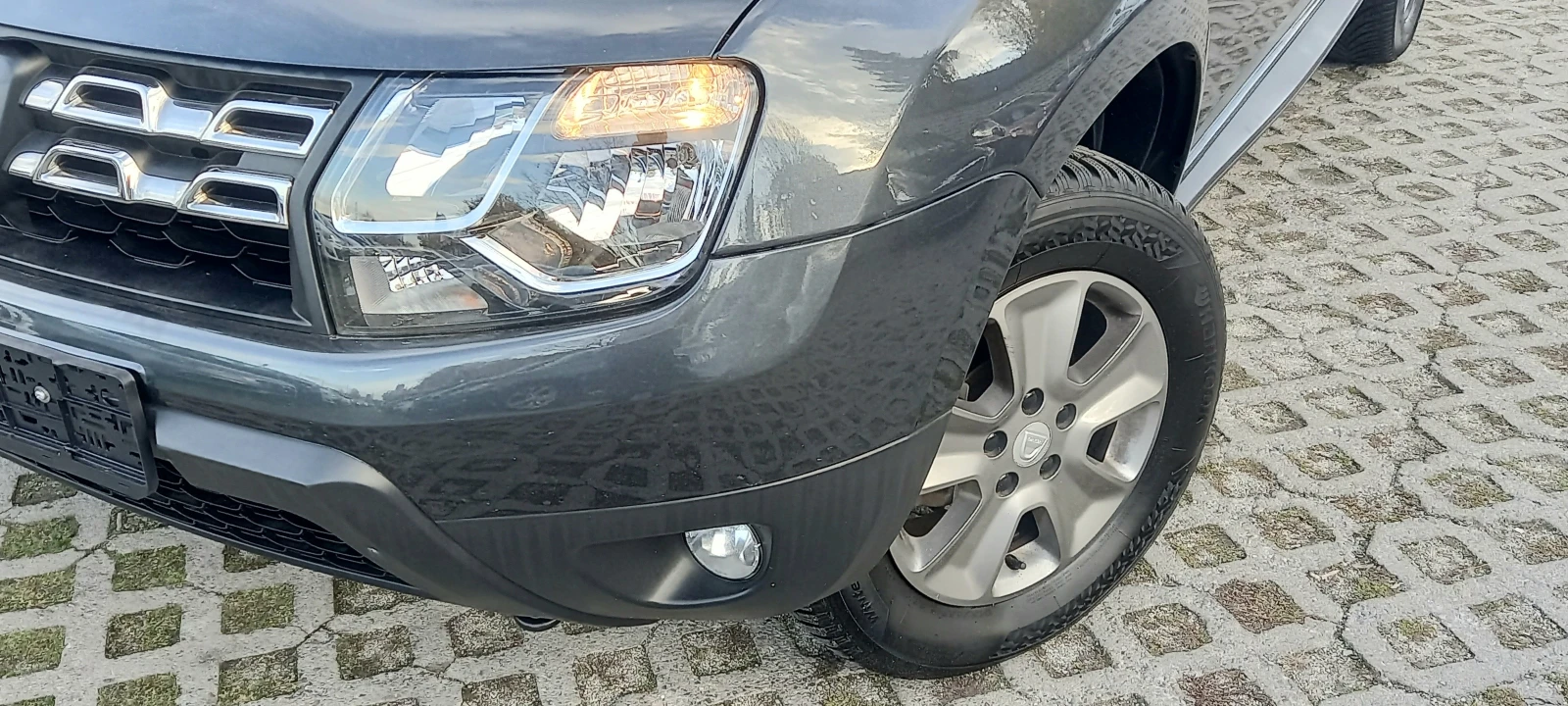 Dacia Duster 1.6 ИЗКЛЮЧИТЕЛН ГАЗ/БЕНЗН СЕРВИ КНИЖК УНИКТ ОБСЛЖН - изображение 3