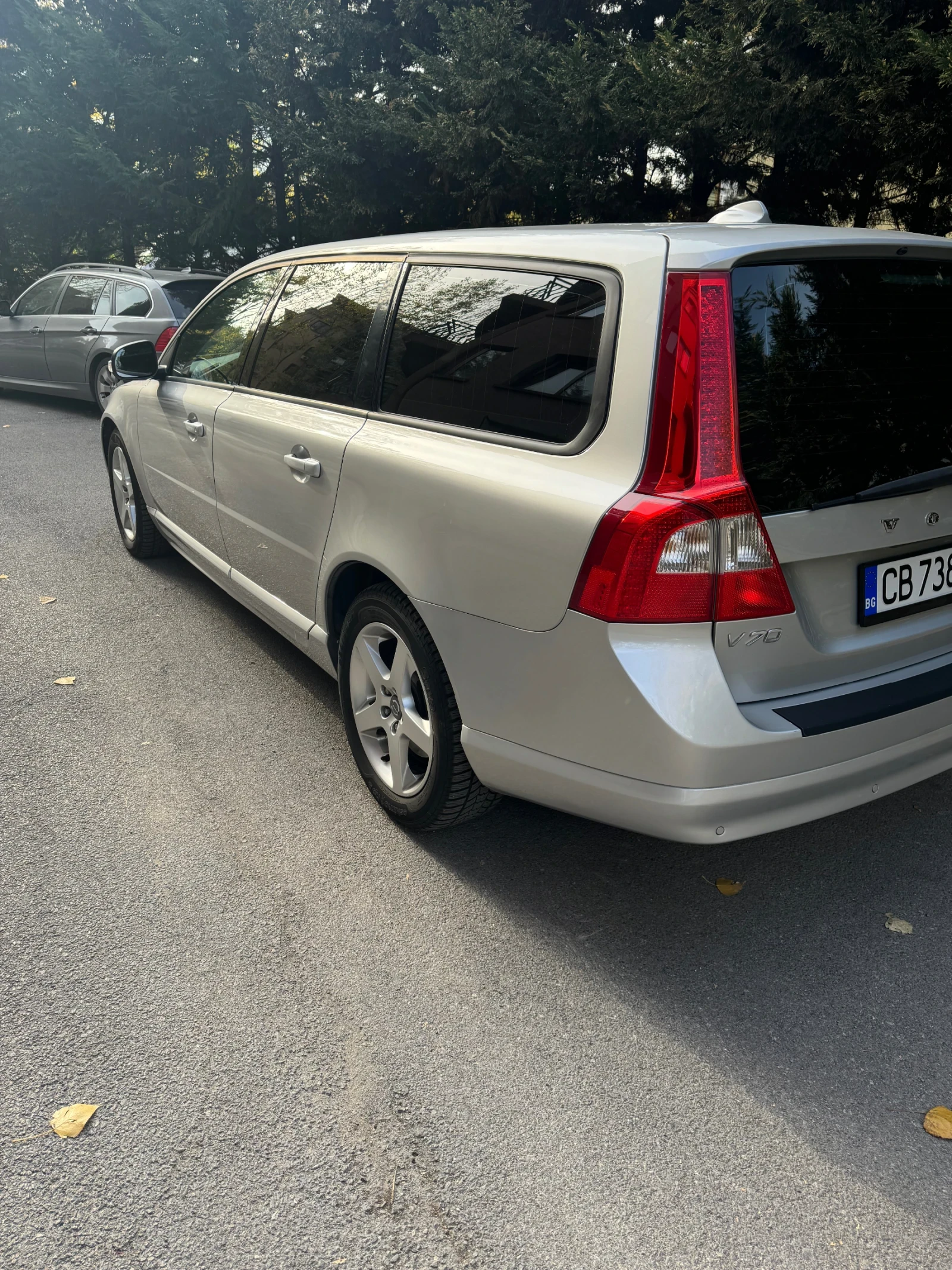 Volvo V70 2.4-D5-AWD - изображение 8