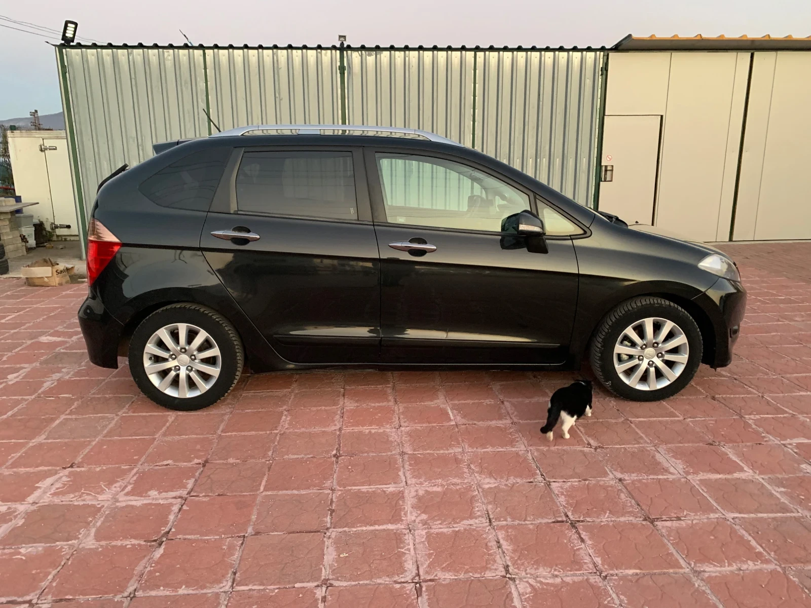 Honda Fr-v 1.8-R18-NAVI-Нов-Внос-1Г-Гаранция - изображение 6