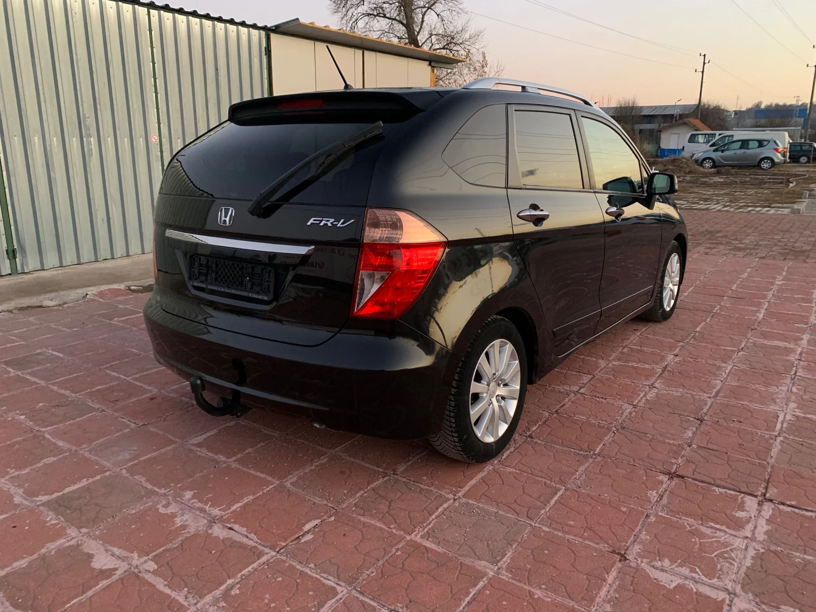 Honda Fr-v 1.8-R18-NAVI-Нов-Внос-1Г-Гаранция - изображение 5