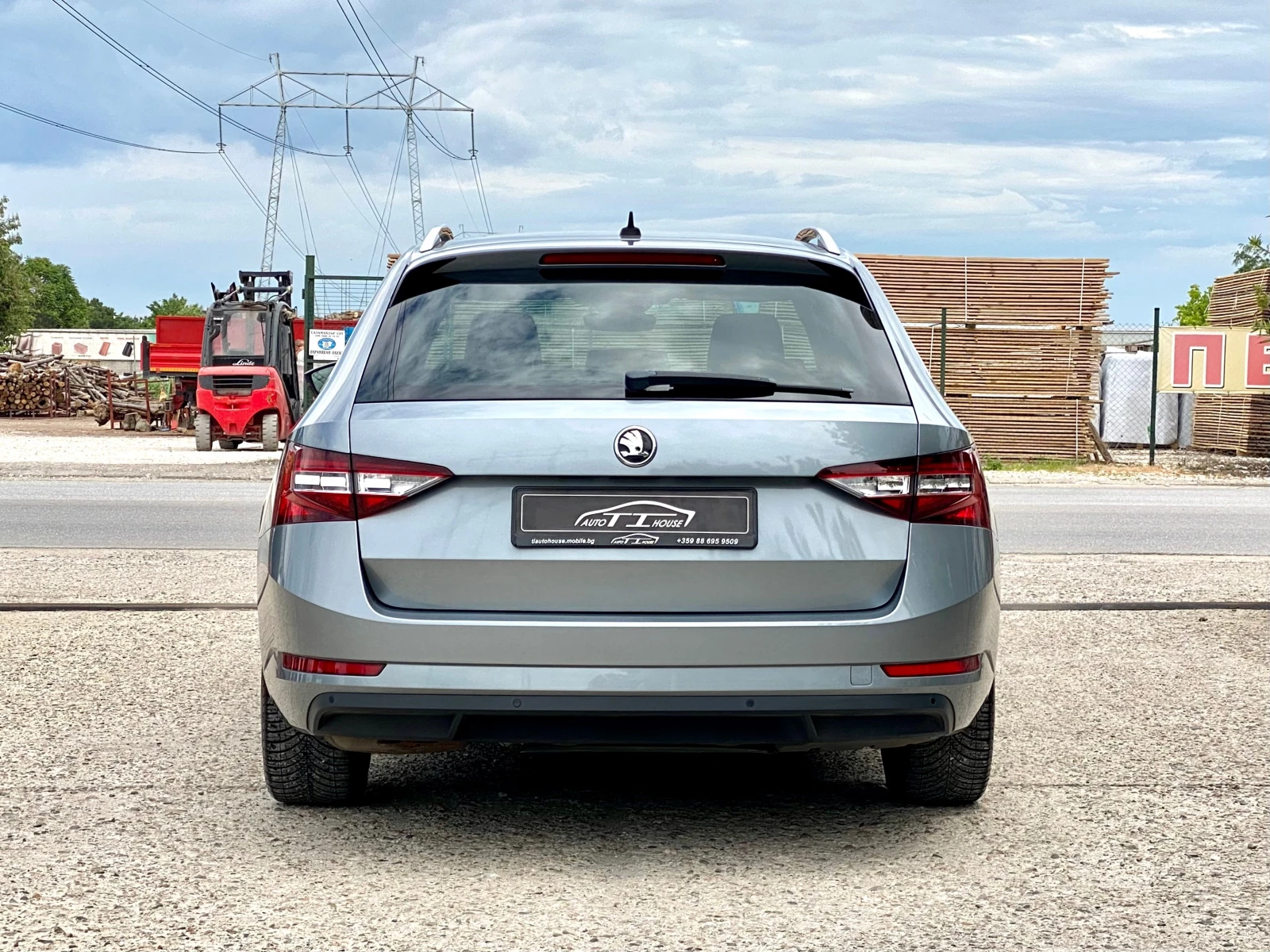 Skoda Superb 2.0TDI* 190кс.* КАТО НОВА*  - изображение 3