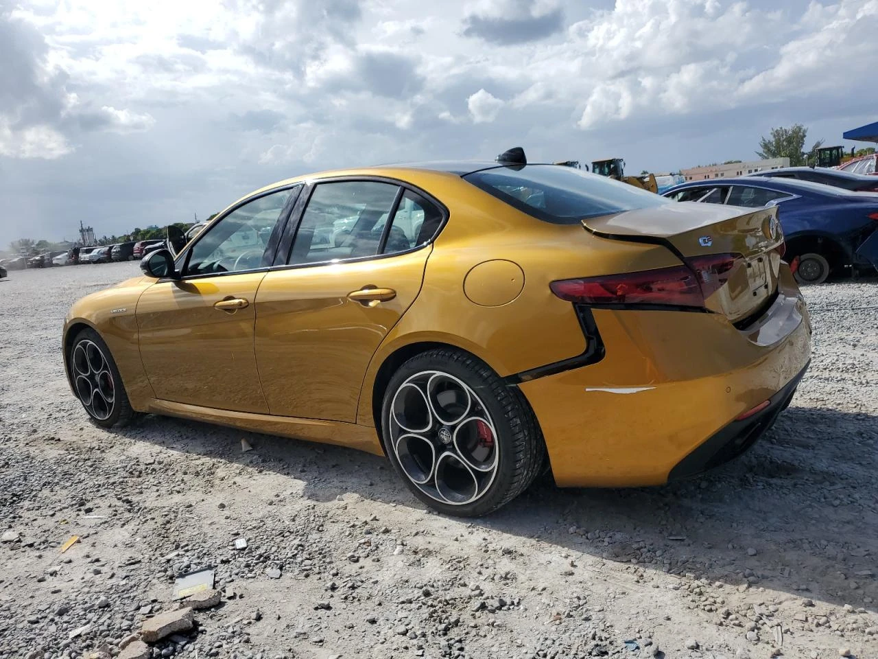 Alfa Romeo Giulia 2023 ALFA ROMEO GIULIA TI - изображение 6