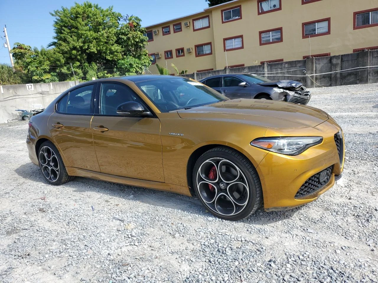 Alfa Romeo Giulia 2023 ALFA ROMEO GIULIA TI - изображение 2