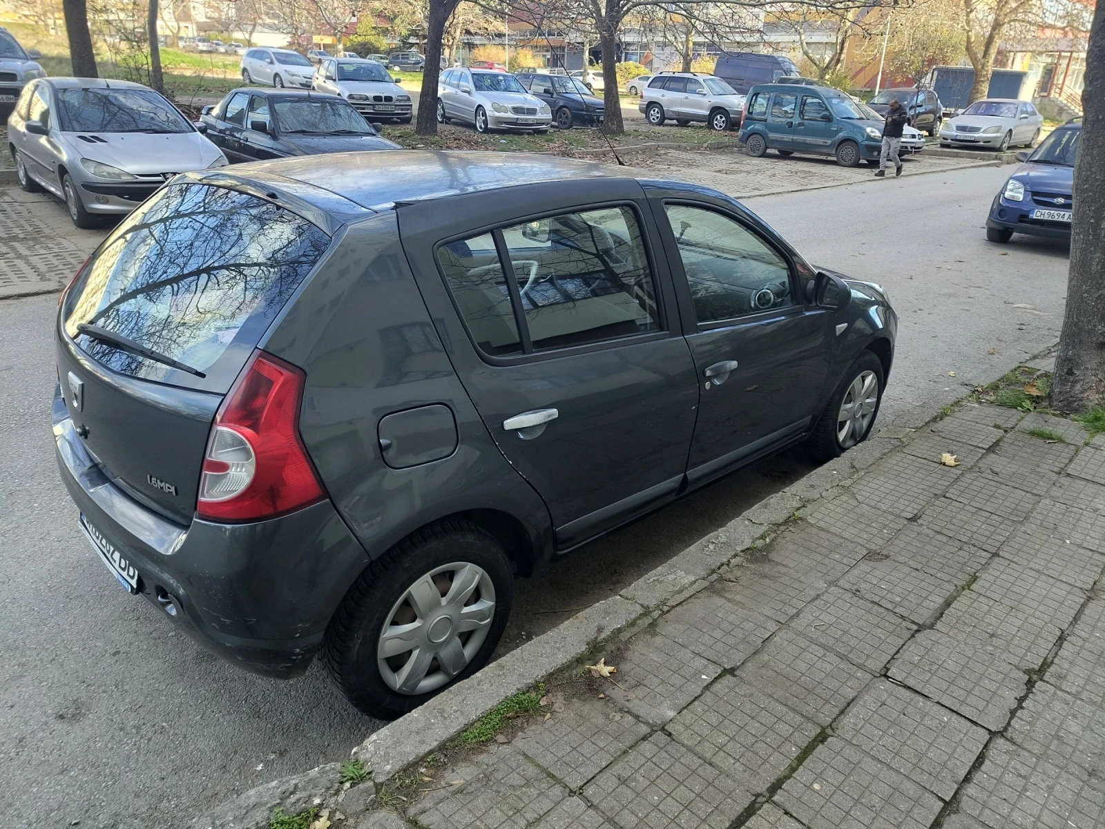Dacia Sandero  - изображение 4