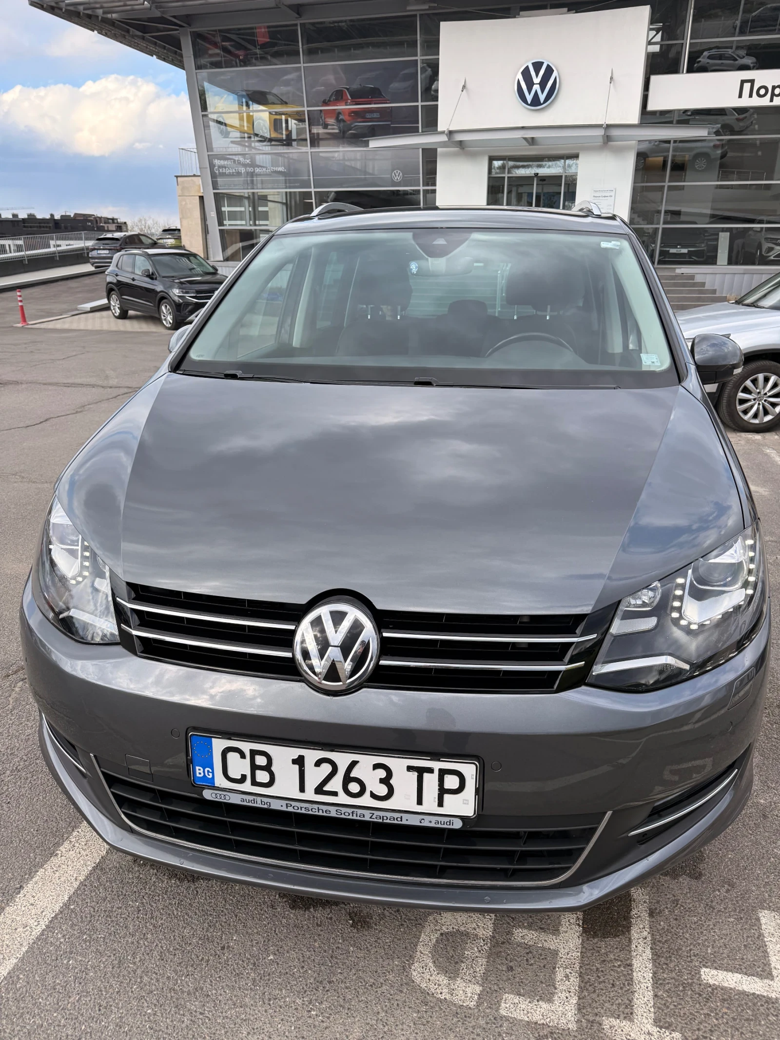 VW Sharan 2.0 TDI, 184к.с., 4 MOTION, HIGHLINE, 7 места, снимка 17 - Автомобили и джипове - 53306021
