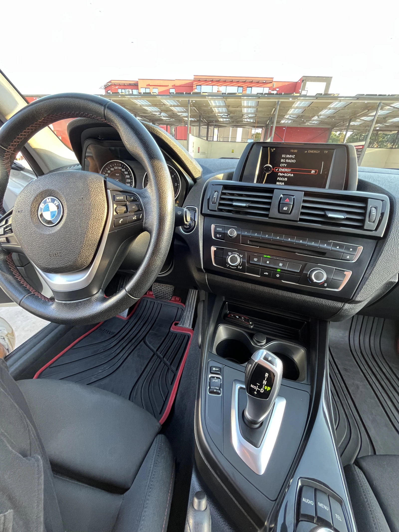 BMW 118 F20 Sport, снимка 14 - Автомобили и джипове - 53314529