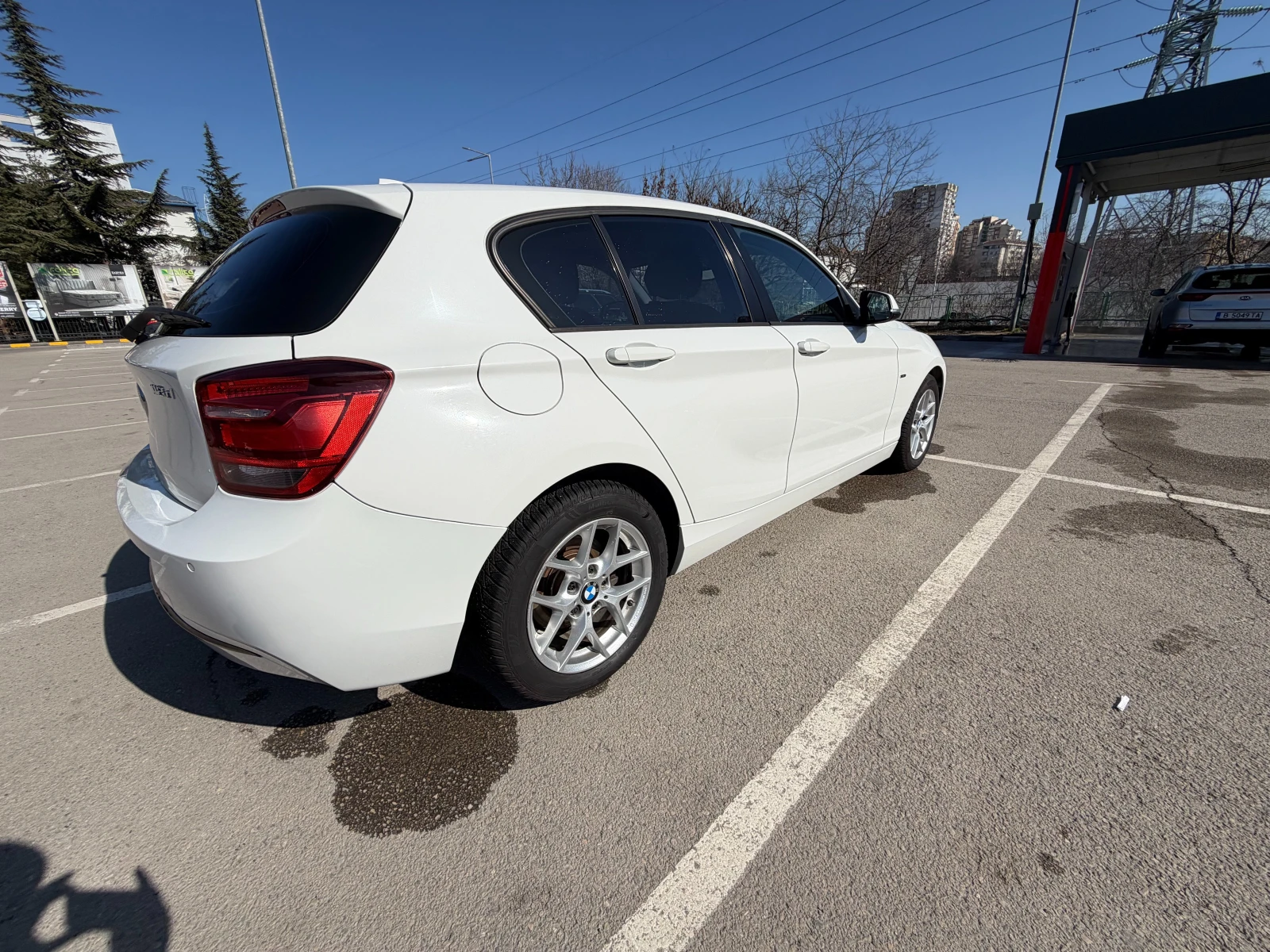 BMW 118 F20 Sport, снимка 7 - Автомобили и джипове - 53314529