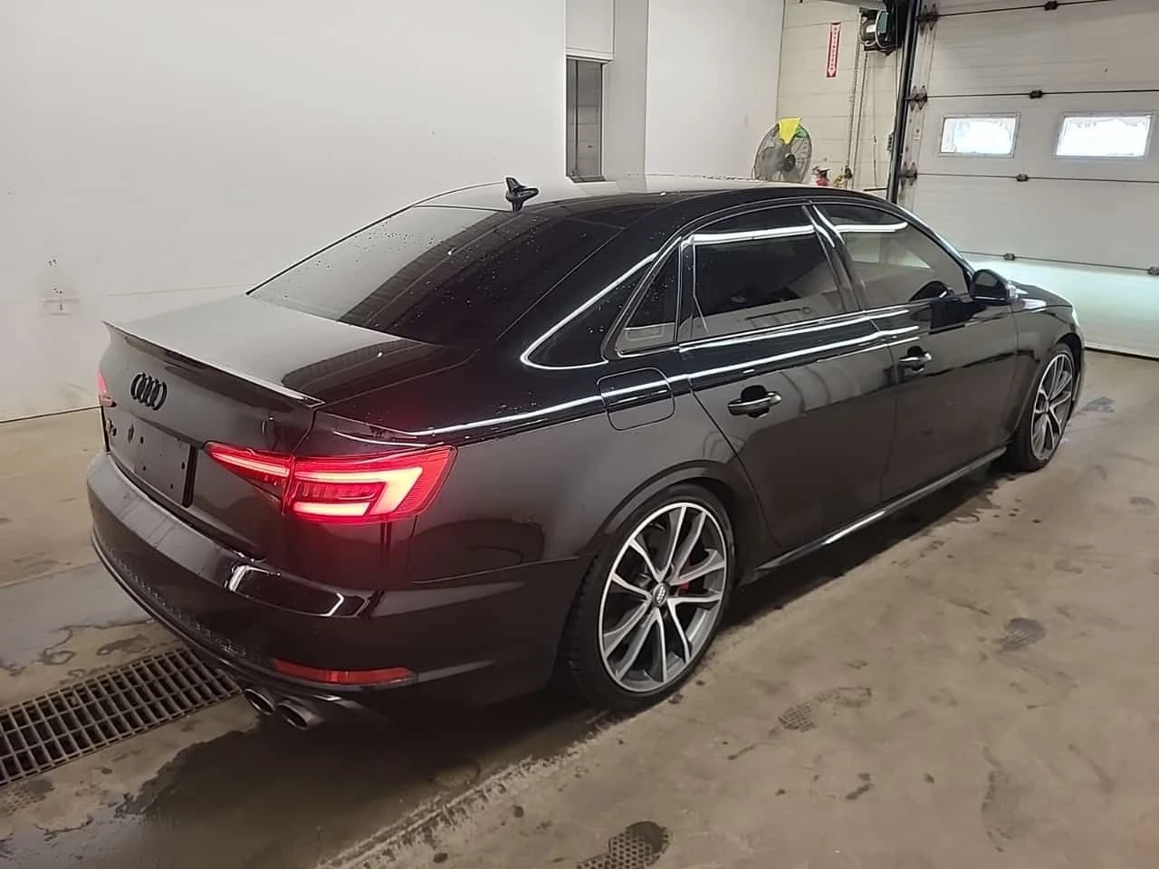Audi S4  TECHNIK /360/ LED/MASSAGE/PANO/NAVI/LED | Mobile.bg � ����������� 3