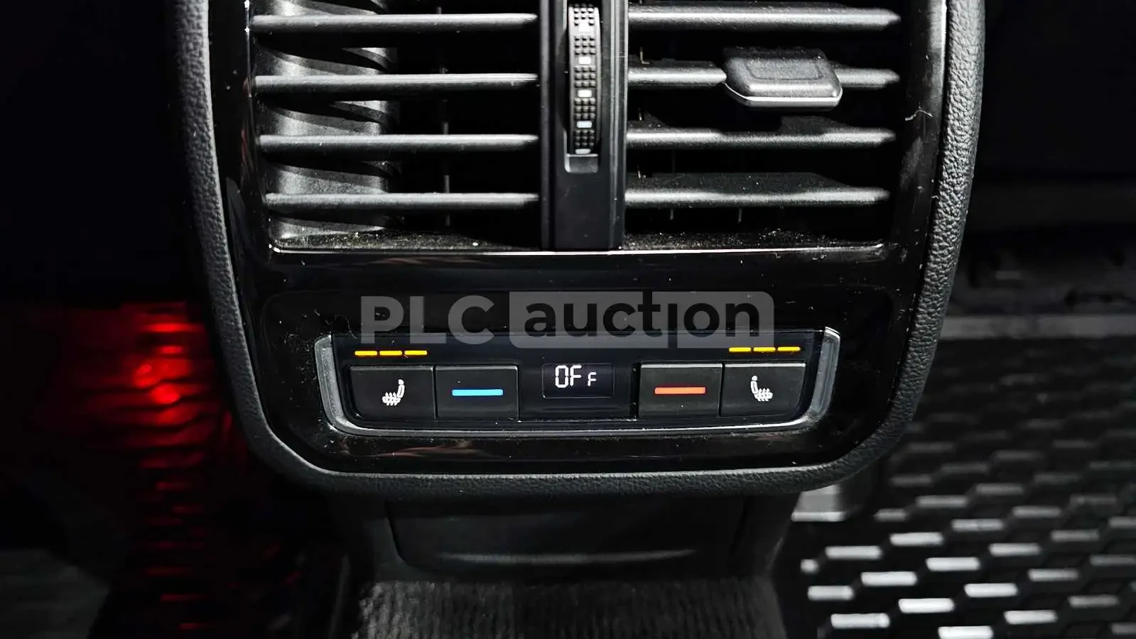 VW Arteon КРАЙНА ЦЕНА* CLEAN TITLE, снимка 16 - Автомобили и джипове - 53947756