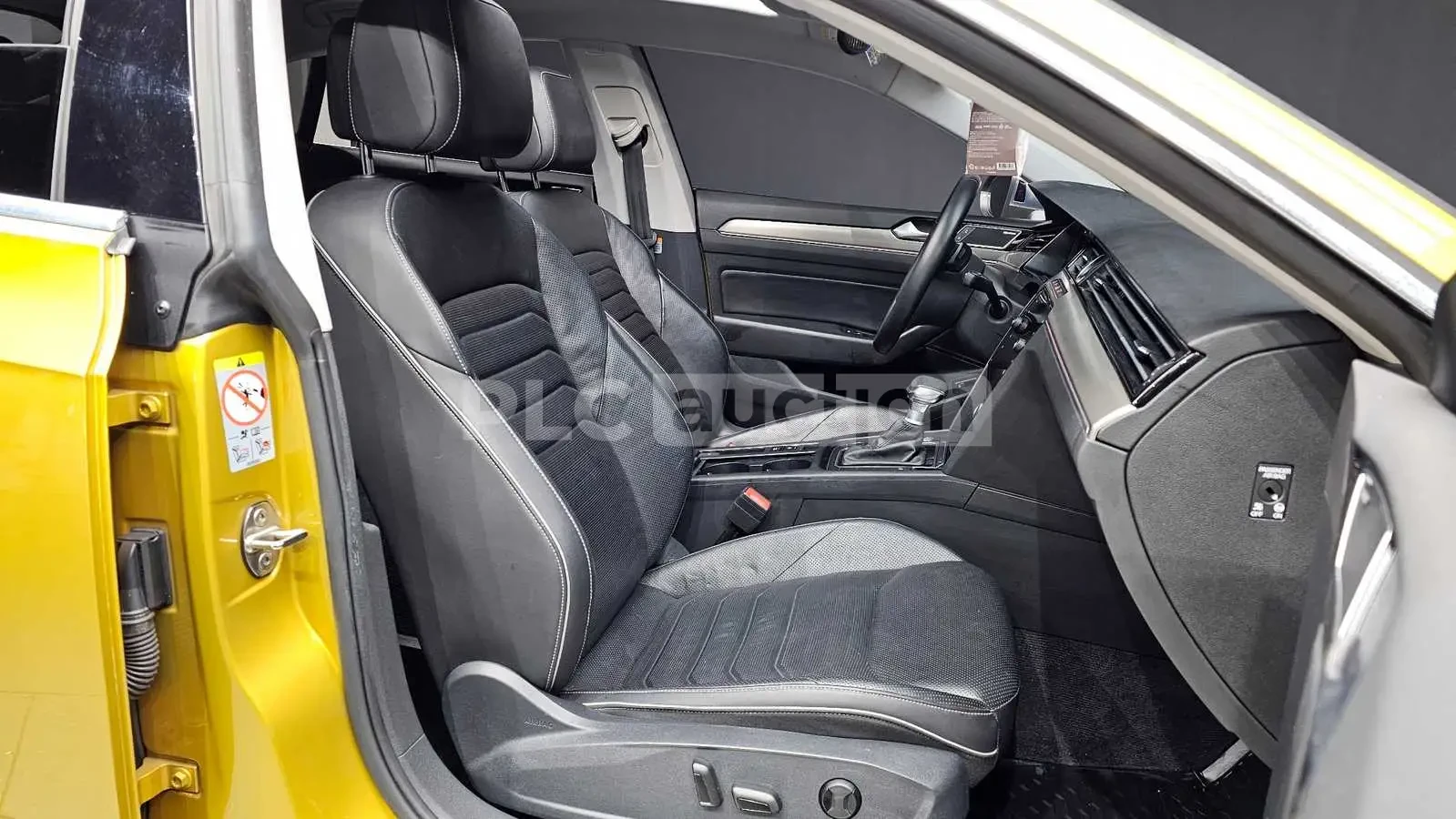 VW Arteon КРАЙНА ЦЕНА* CLEAN TITLE, снимка 13 - Автомобили и джипове - 53947756