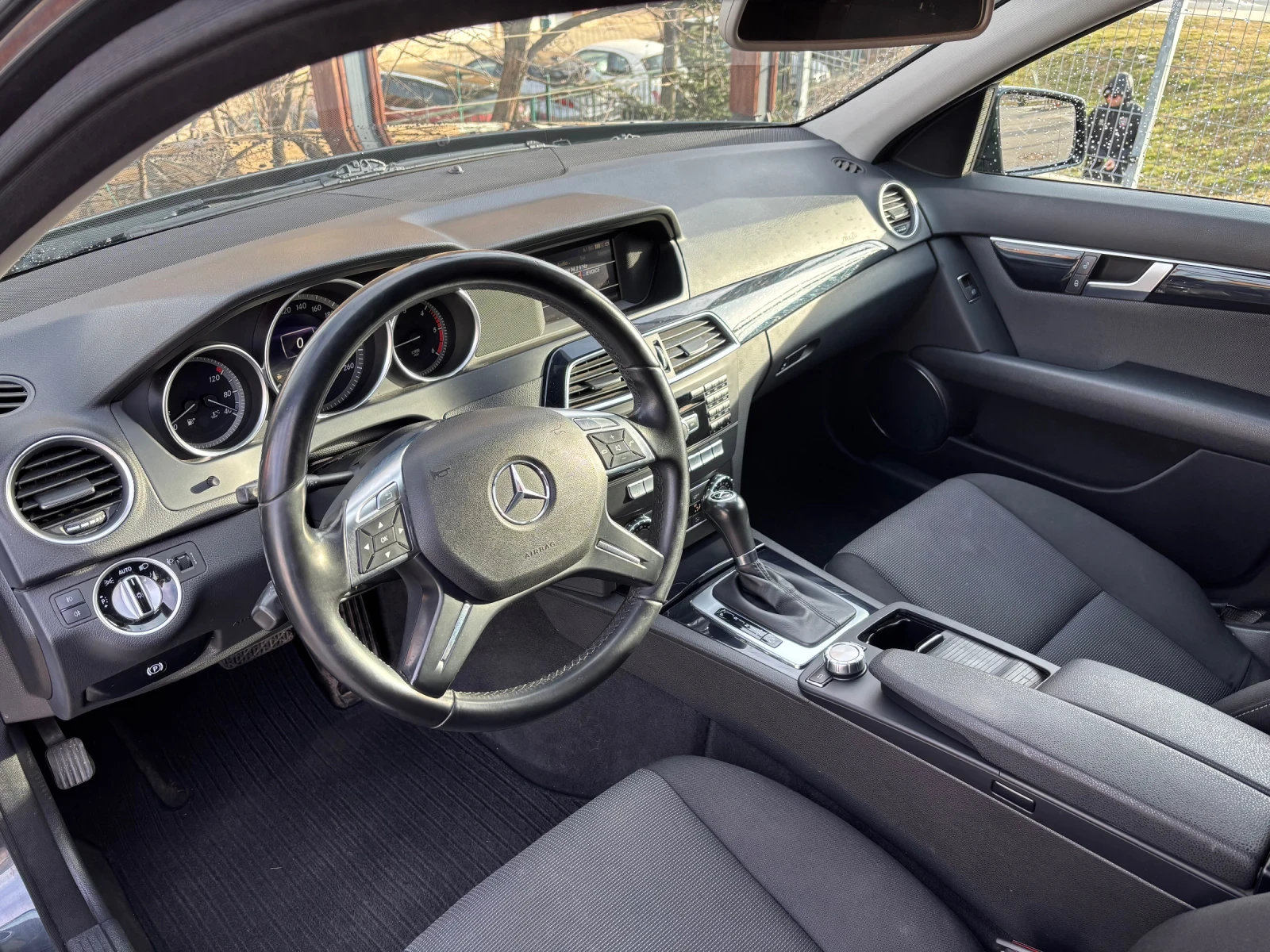 Mercedes-Benz C 220 170кс. blueefficiency, снимка 5 - Автомобили и джипове - 53953543