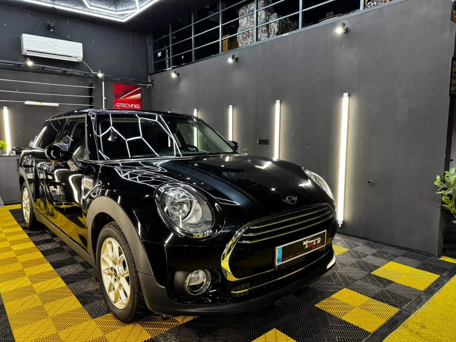 Mini Clubman, снимка 2 - Автомобили и джипове - 54159265