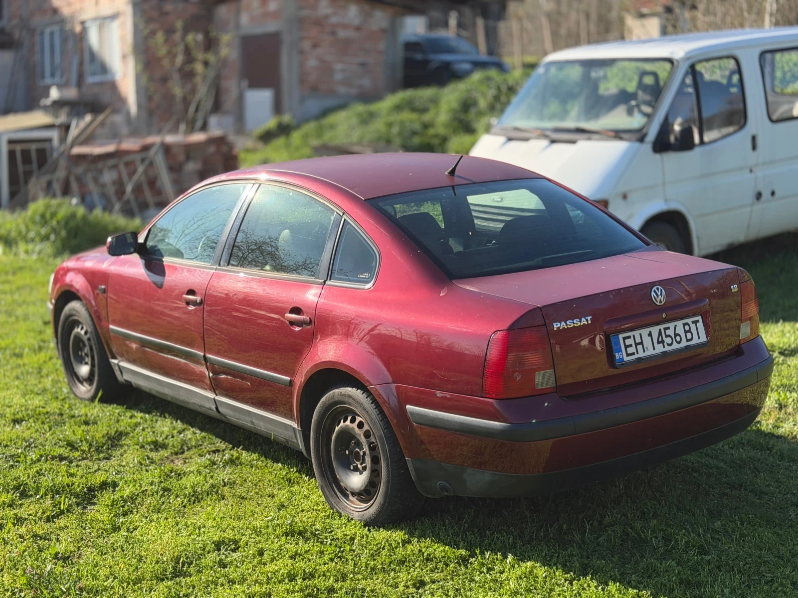 VW Passat 1.8 LPG, снимка 3 - Автомобили и джипове - 54244089