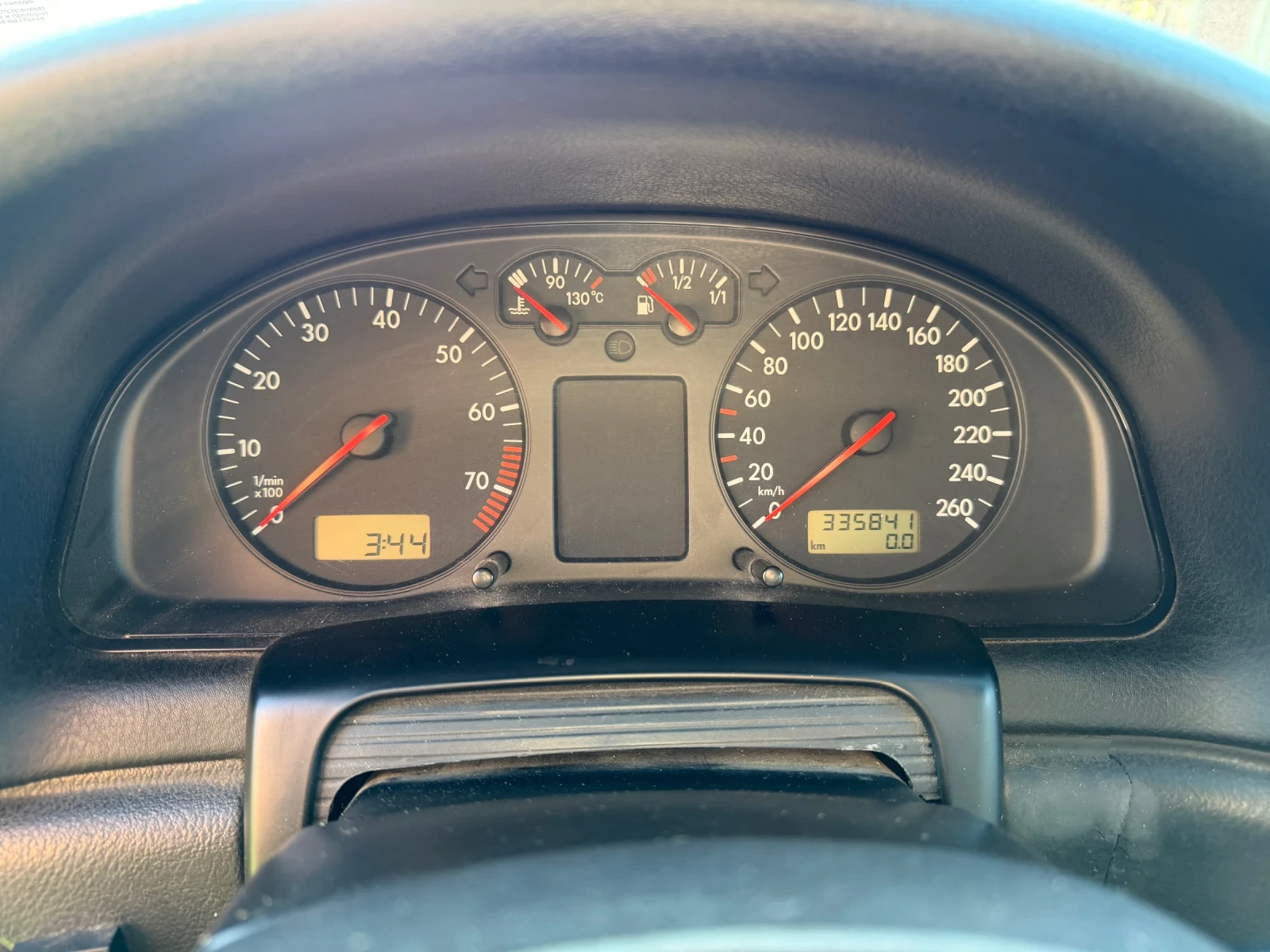 VW Passat 1.8 LPG, снимка 10 - Автомобили и джипове - 54244089