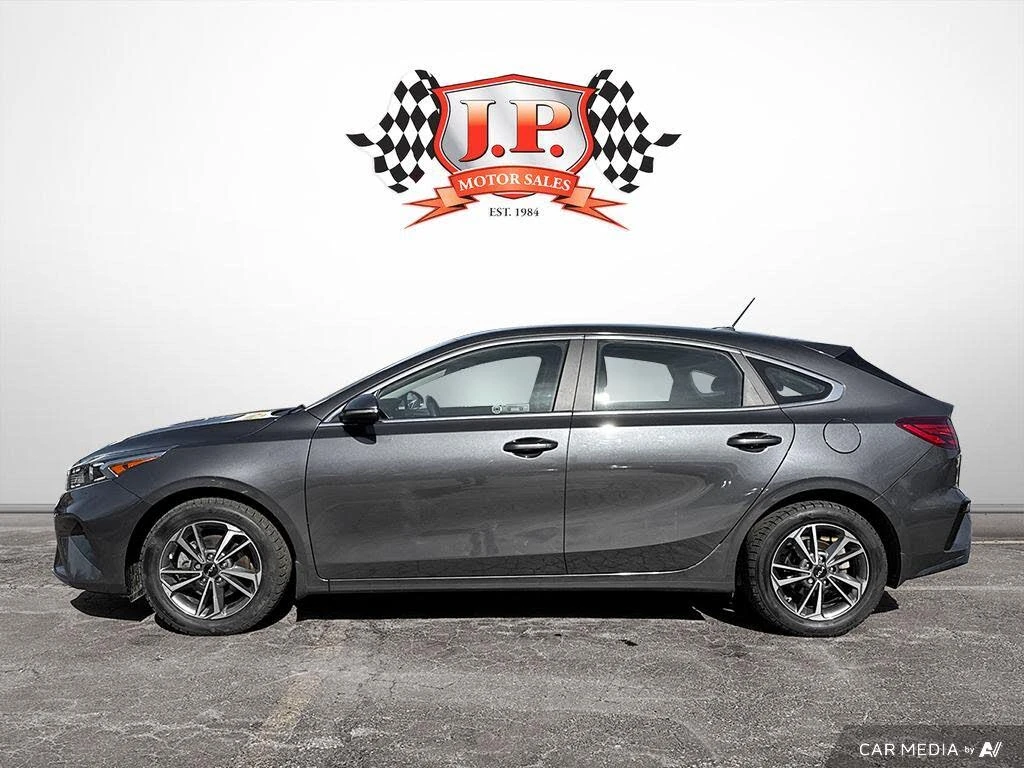 Kia Forte 5 EX FWD, снимка 3 - Автомобили и джипове - 54332977