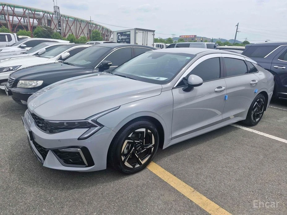 Kia K5, снимка 3 - Автомобили и джипове - 54619024