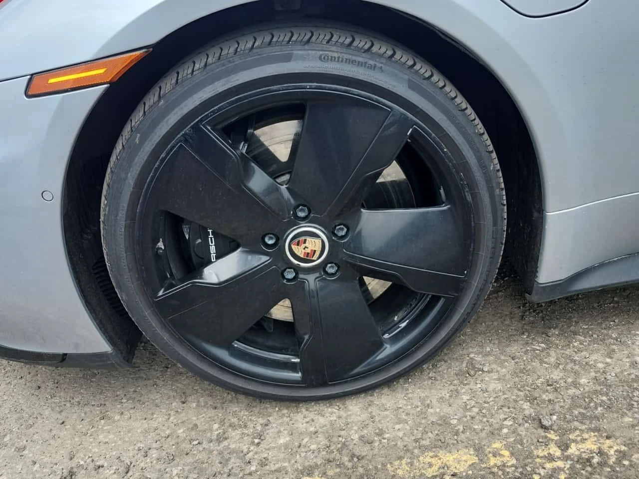 Porsche Taycan TURBO/CARFAX/ФИНАНСИРАНЕ, снимка 16 - Автомобили и джипове - 54864502