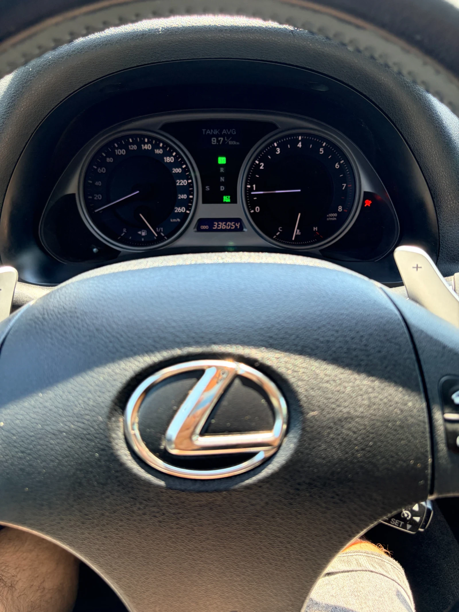 Lexus IS 250, снимка 15 - Автомобили и джипове - 54947933
