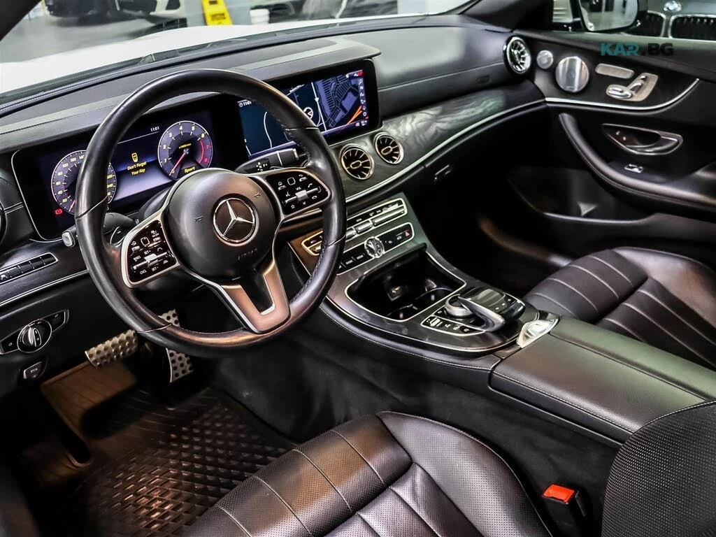 Mercedes-Benz E 450 Cabriolet * АвтоКредит * (ЦЕНА ДО БГ), снимка 6 - Автомобили и джипове - 55104862